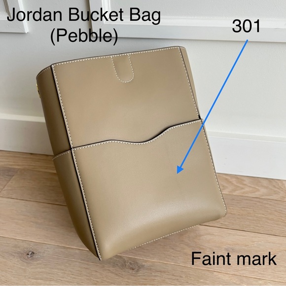 🤩 AALLYN Scratch & Dent Bag Sale (Part 1) - Picture 3 of 13